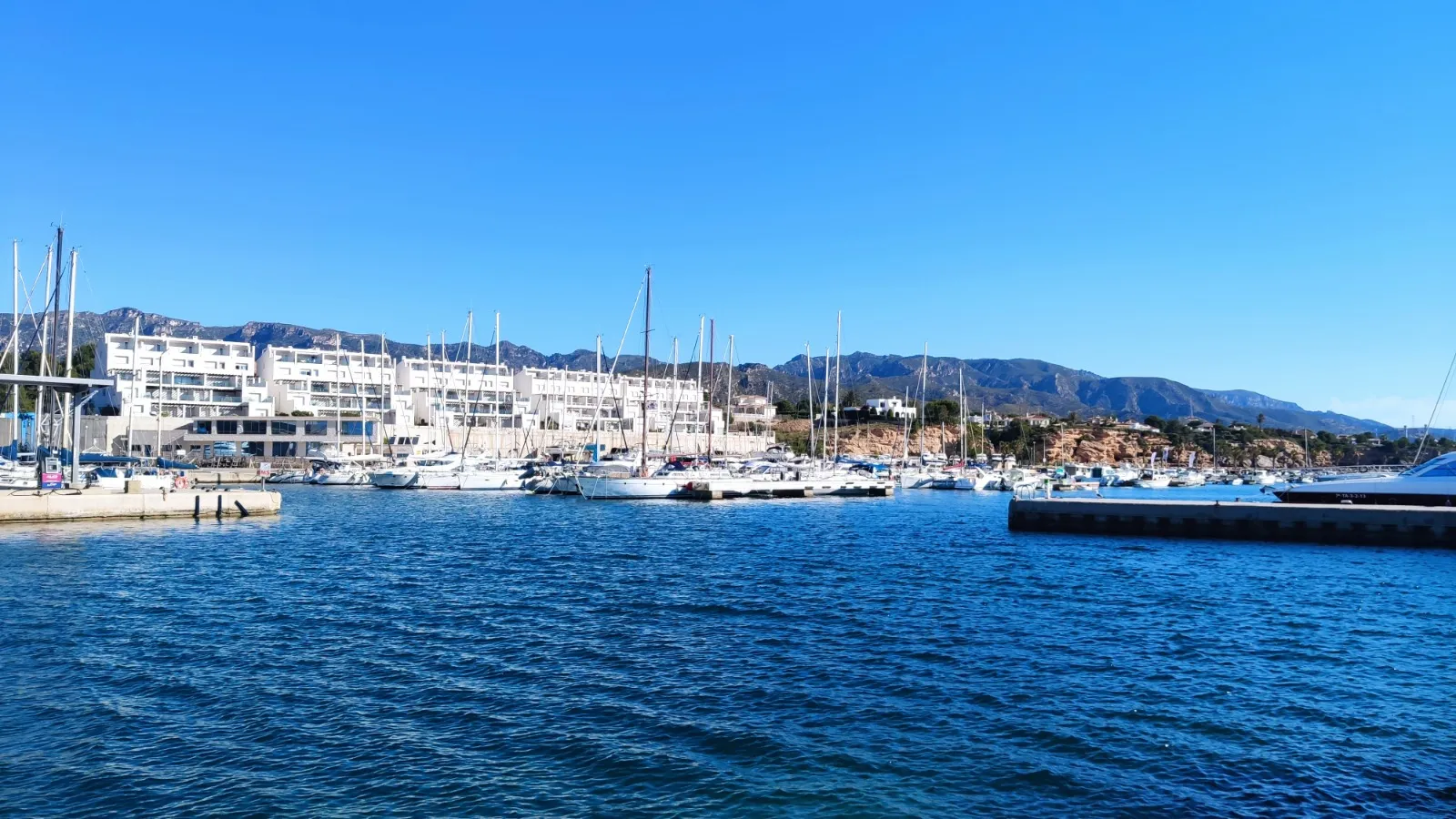 puerto de calafat