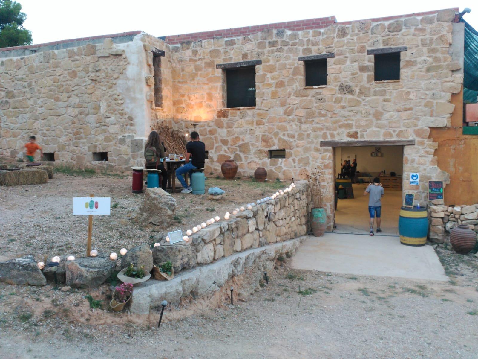 Factoria Ebrewine