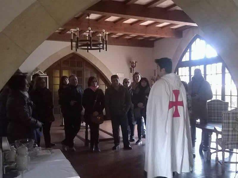 Visita Caracteritzada i Guiada a la Tortosa Templera